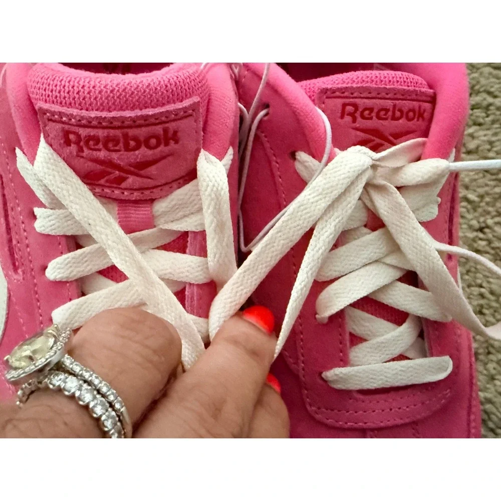 NWT Pink/Red Suede REEBOK Comfort Footbed Sneakers Size 7.5